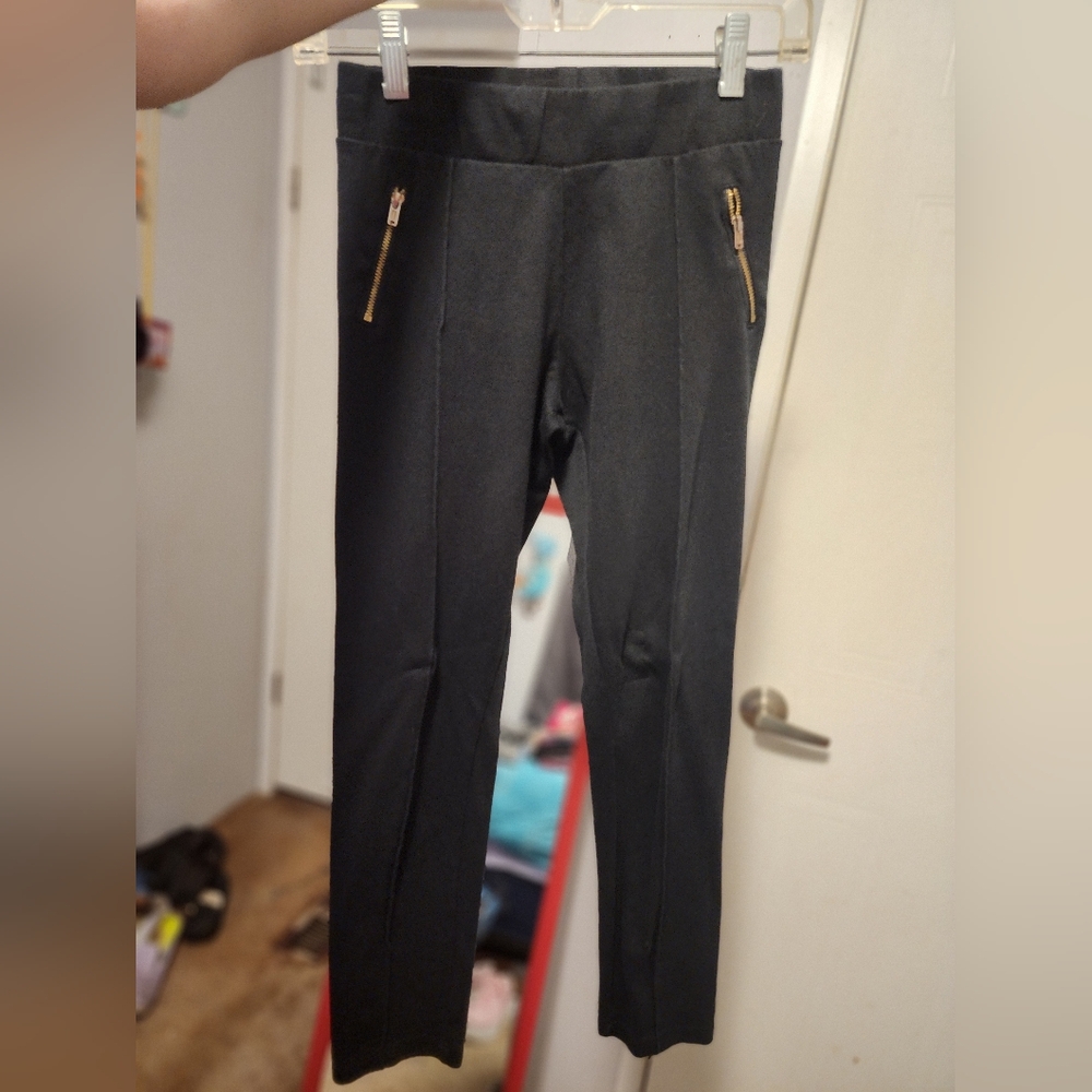 Girls Black Cherokee Leggings W/ Decorative Gold Zipper Pockets, Size ( XL14-16)